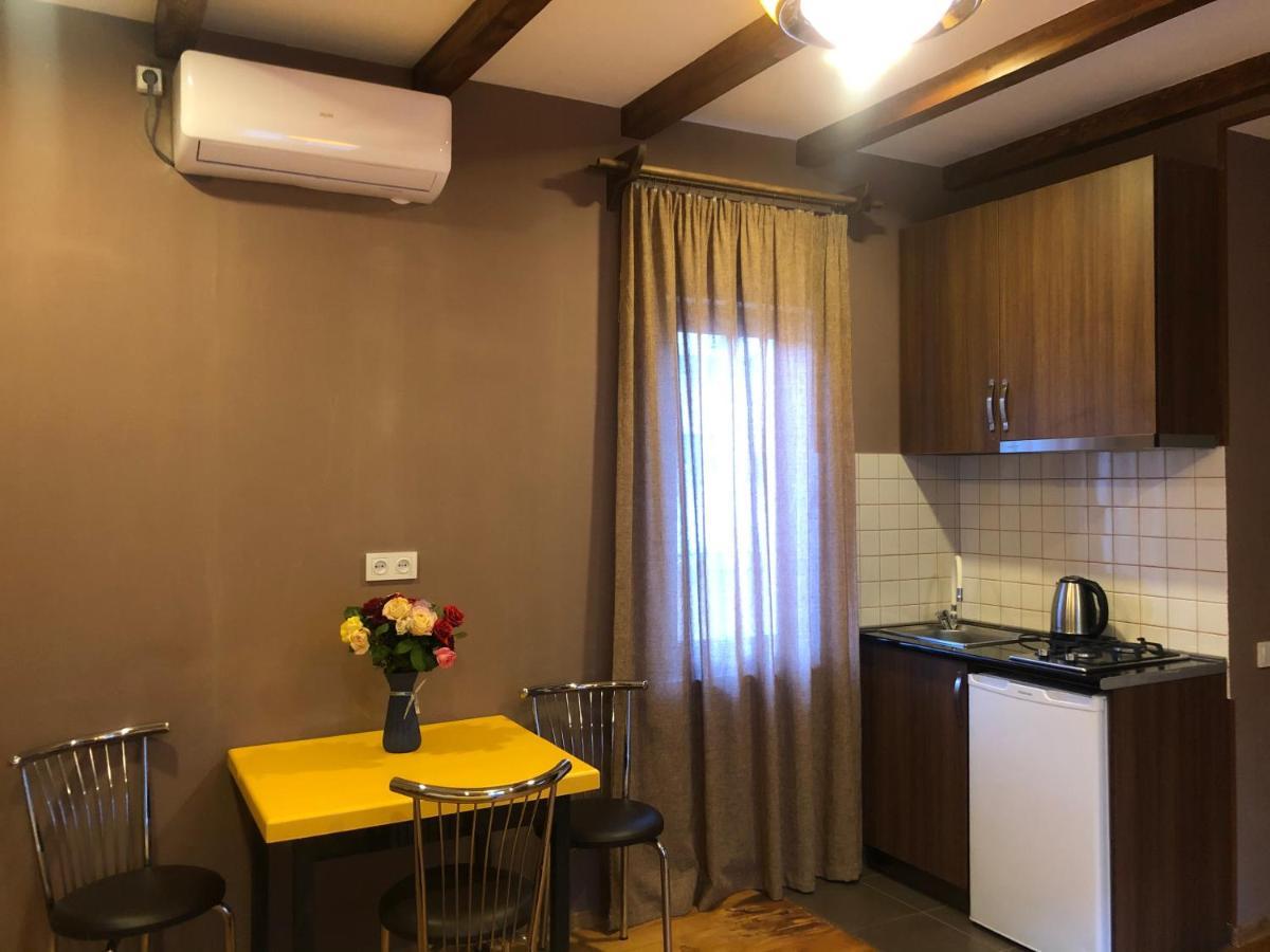 Borjomi Yellow Hotel Eksteriør billede